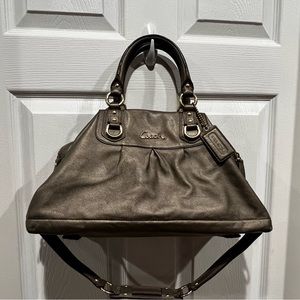 Excellent leather Coach bag